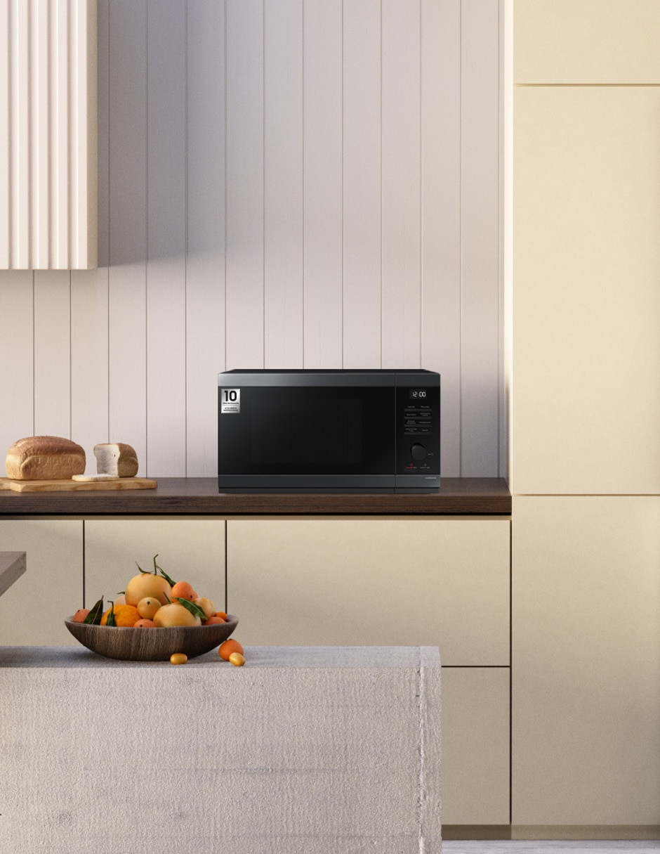 Horno de microondas con grill modelo MG32DG4524CGAX 1.1 pies cúbicos