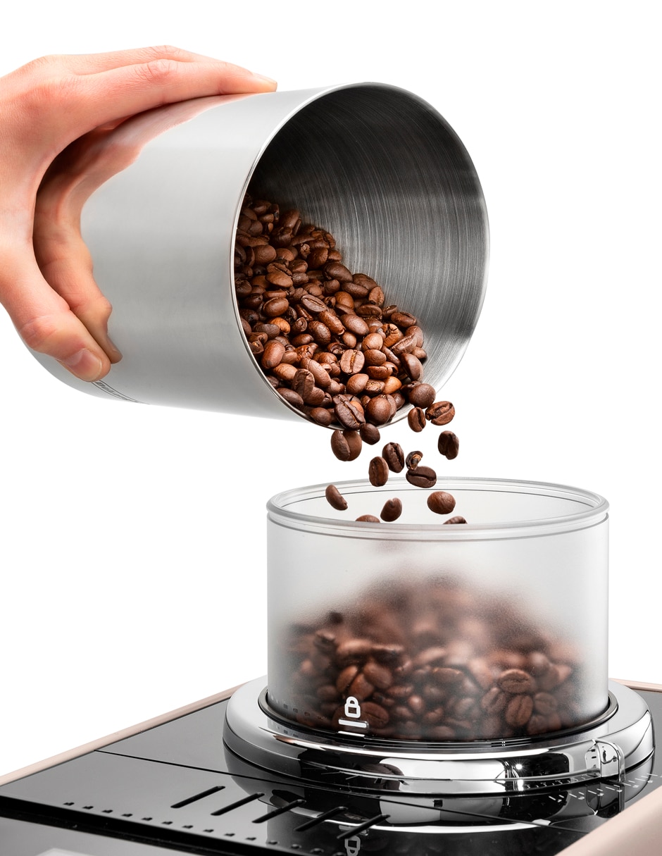 Cafetera super automática rivelia exam44055bg